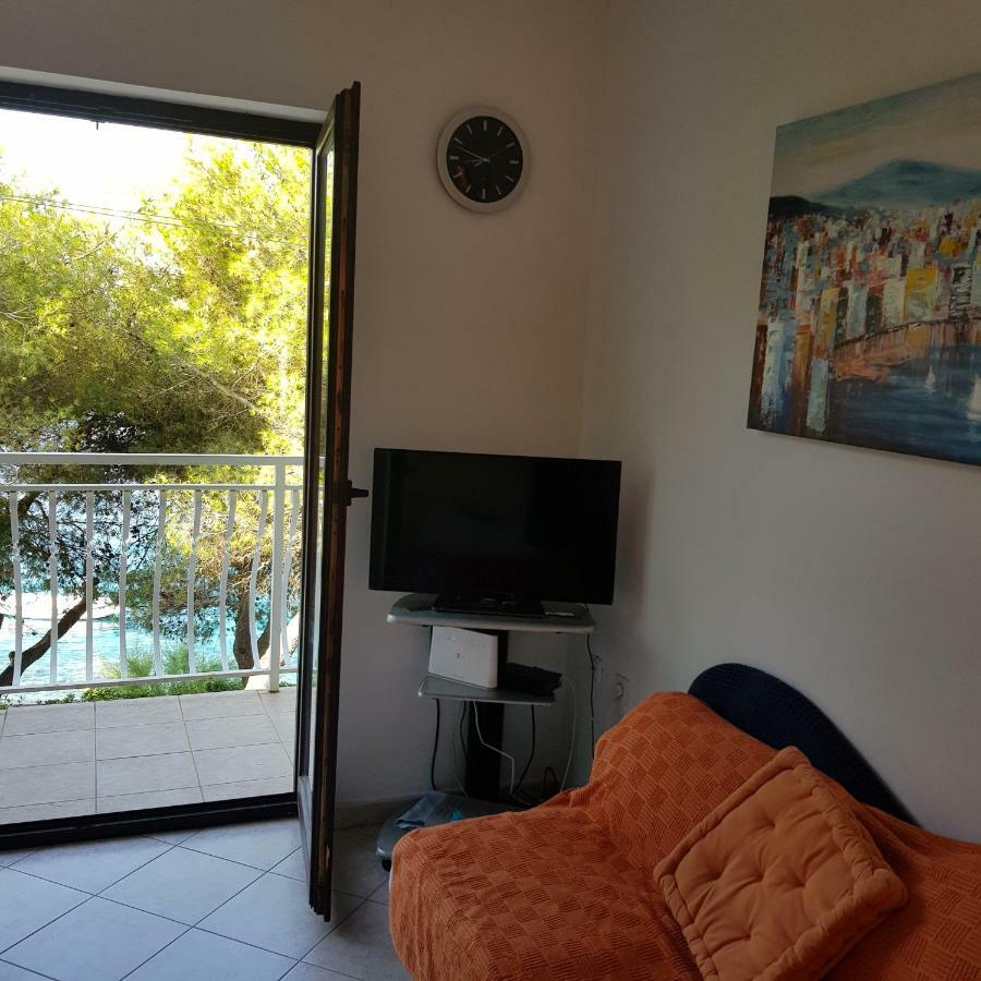 Appartamento Apartman Maja Traù Esterno foto